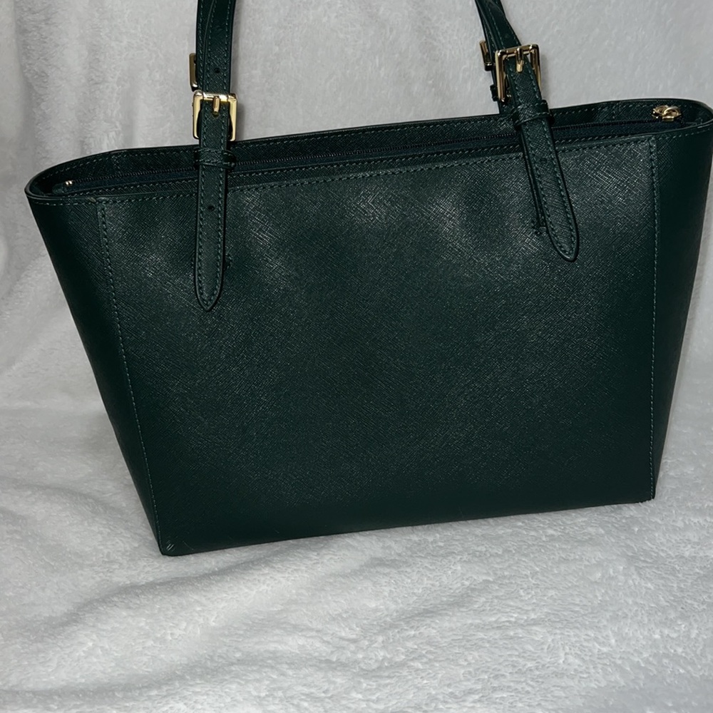 Tory Burch Set - Picture 7 of 8